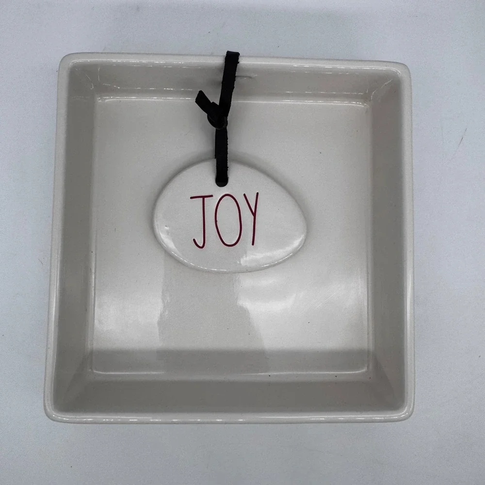 Rae‎ Dunn Merry Xmas Dish JOY Tag Christmas Holiday Decor Napkin Holder Set